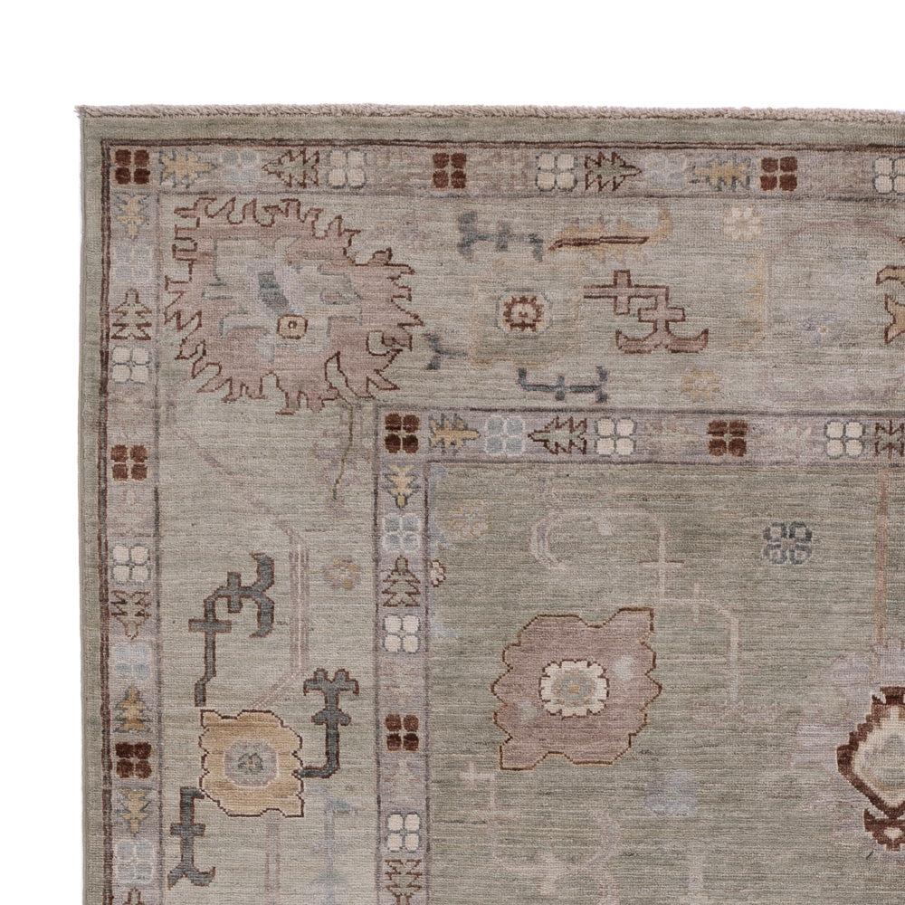 Ushak Dywan 246x174cm - Dywan orientalny