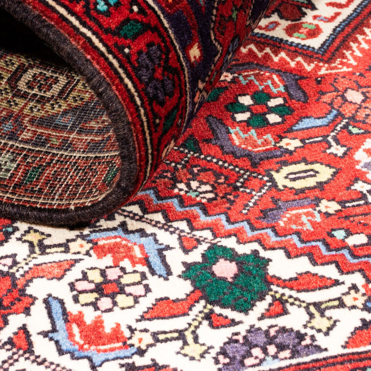 Perserteppich - Nomadic - 144 x 110 cm - rot