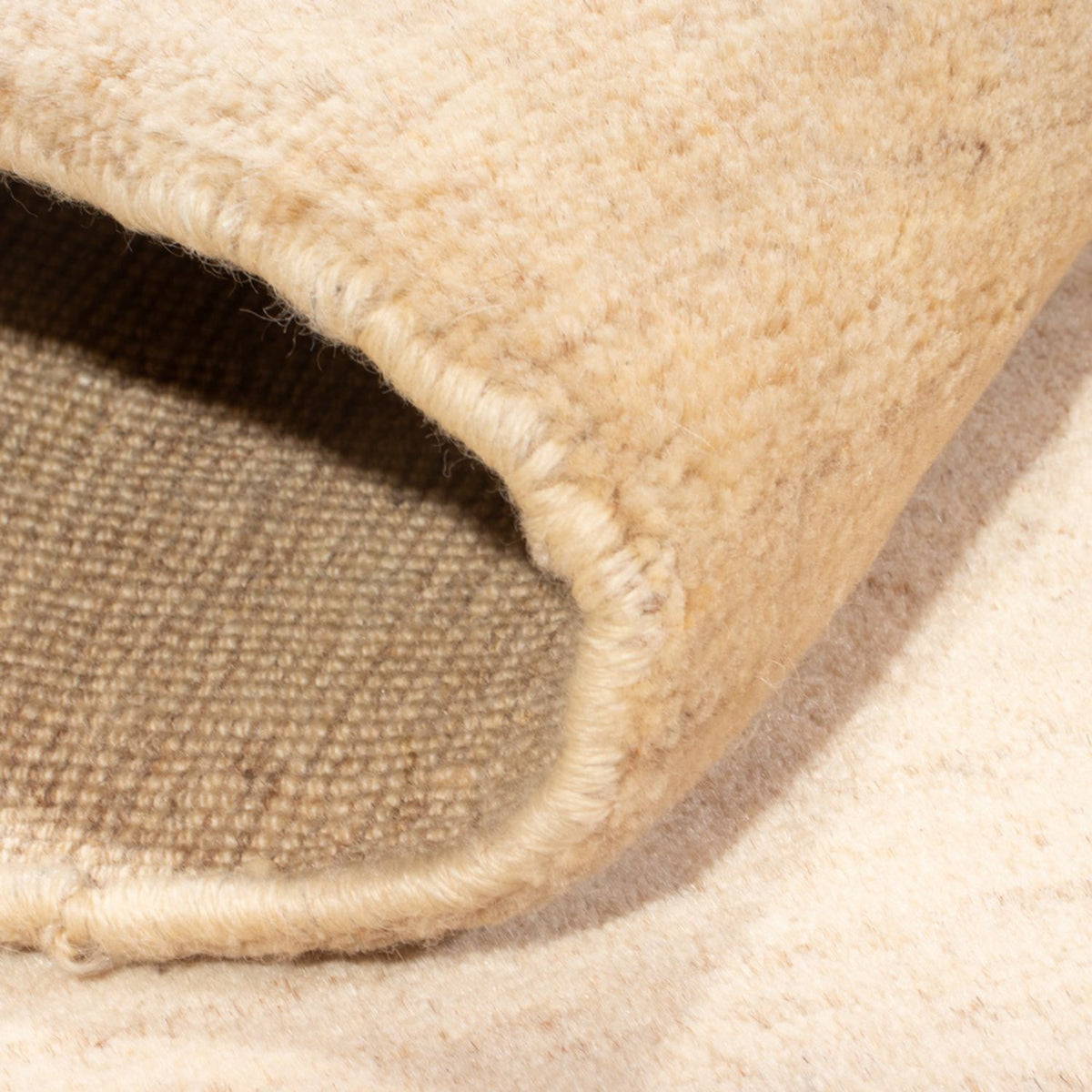 Dywan Gabbeh - perski - 141 x 106 cm - jasny beż