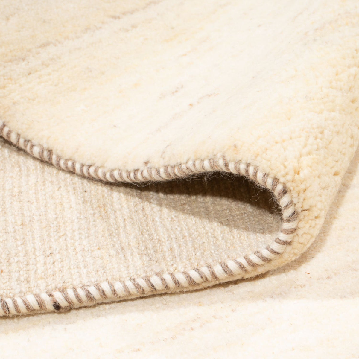 Dywan Gabbeh - perski - 282 x 248 cm - jasny beż