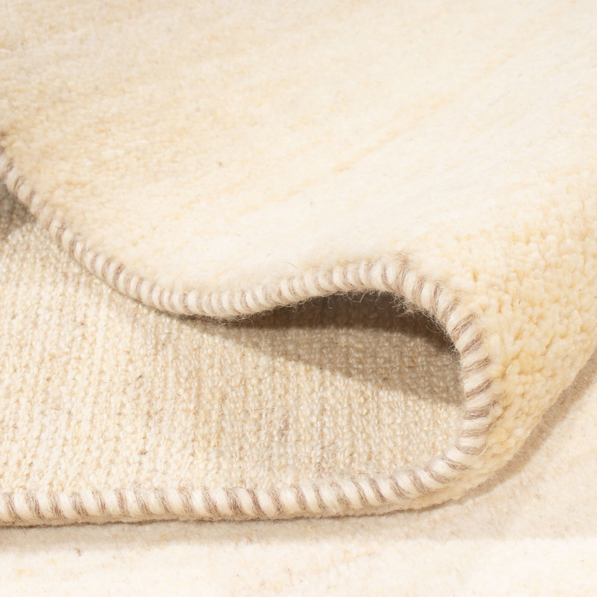 Dywan Gabbeh - perski - 244 x 167 cm - jasny beż