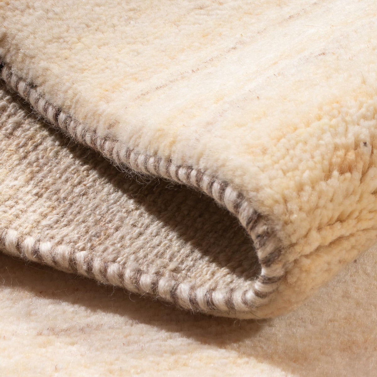 Dywan Gabbeh - perski - 95 x 62 cm - beżowy