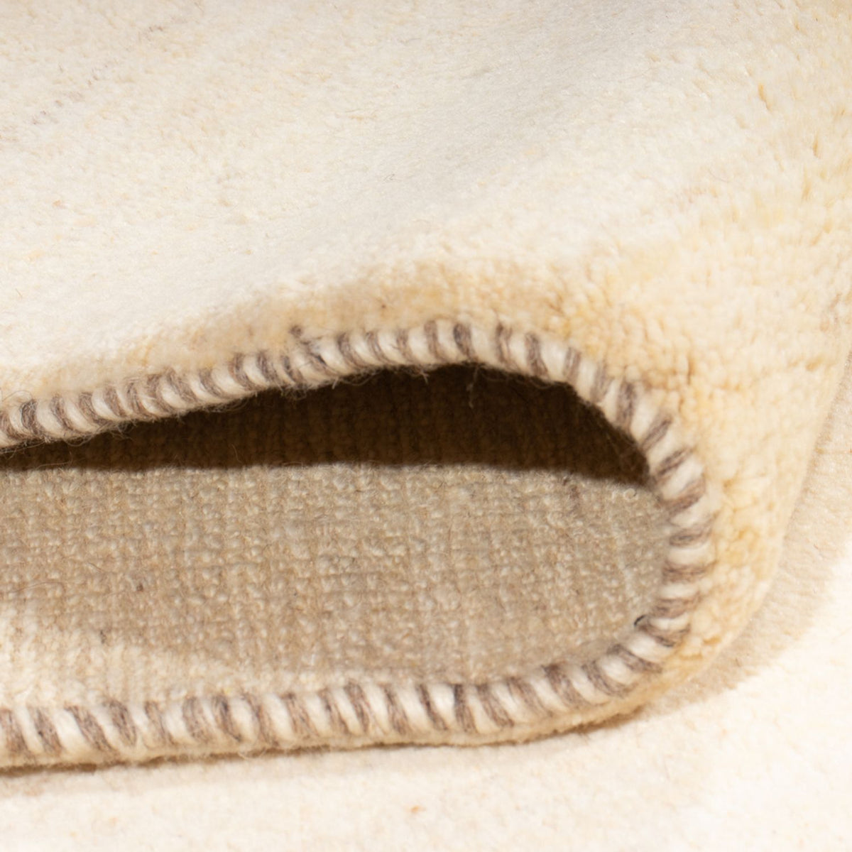 Dywan Gabbeh - perski - 237 x 165 cm - jasny beż