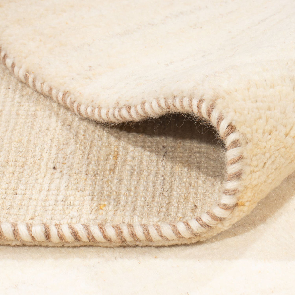 Dywan Gabbeh - perski - 236 x 167 cm - jasny beż