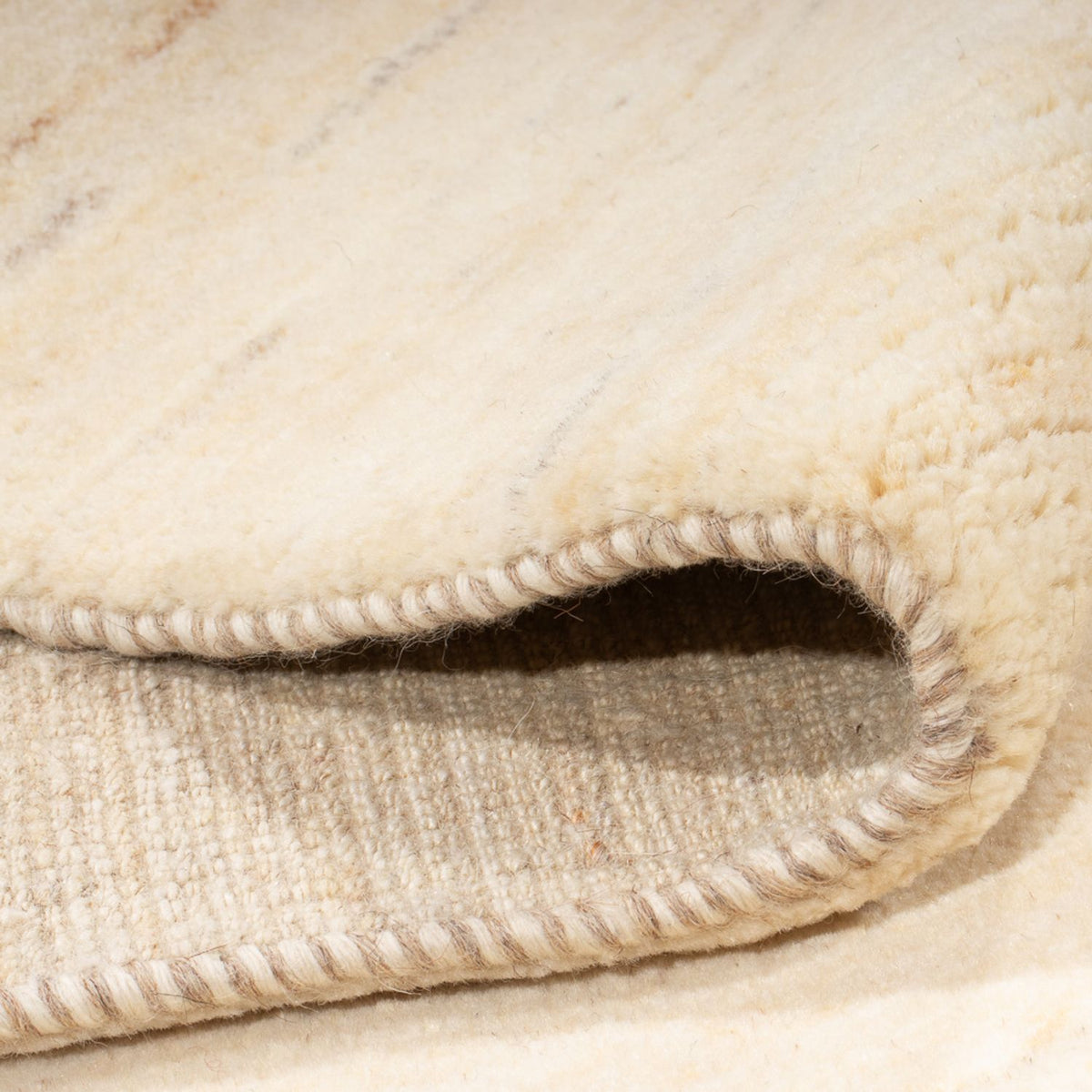 Dywan Gabbeh - perski - 240 x 175 cm - jasny beż