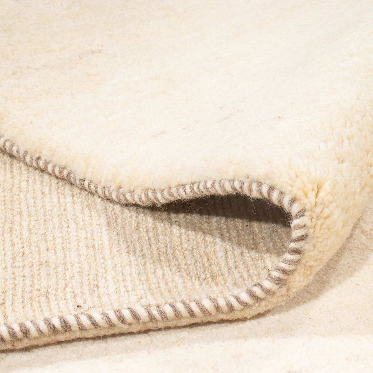 Dywan Gabbeh - perski - 240 x 172 cm - jasny beż