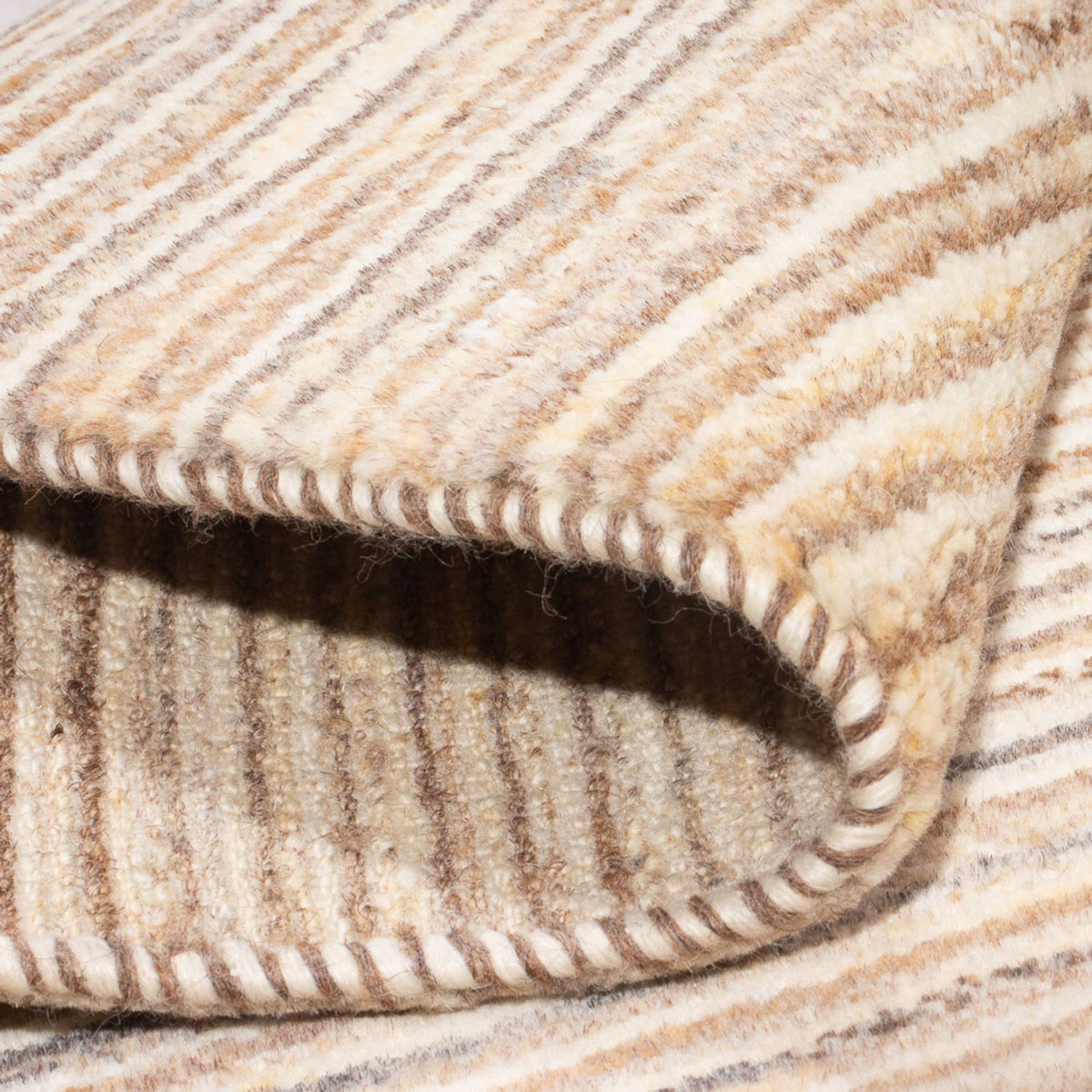 Dywan Gabbeh - perski - 89 x 59 cm - ciemny beż