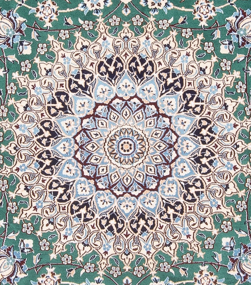 Dywan perski - Nain - 264 x 248 cm - zielona