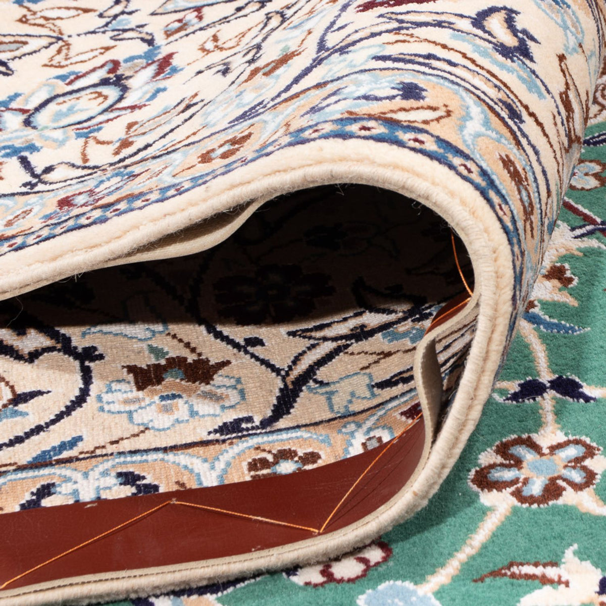 Dywan perski - Nain - 264 x 248 cm - zielona