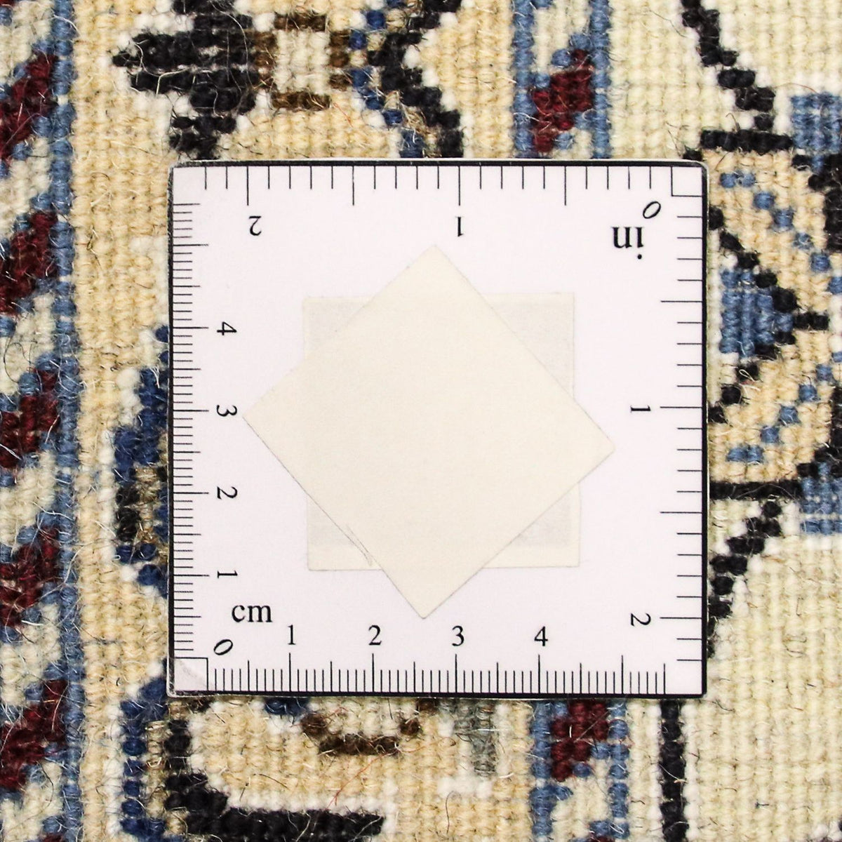 Dywan perski - Nain - 204 x 150 cm - beżowy