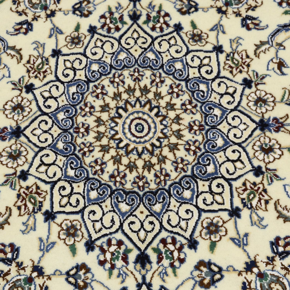 Dywan perski - Nain - Królewski - 180 x 118 cm - kremowy