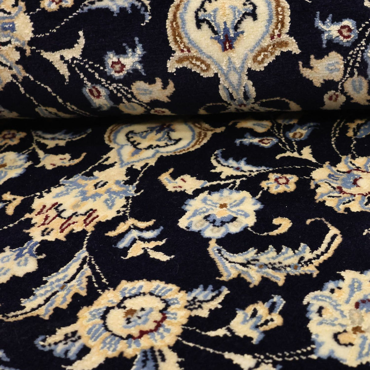 Dywan perski - Nain - Królewski - Royal - 136 x 86 cm - ciemnoniebieski