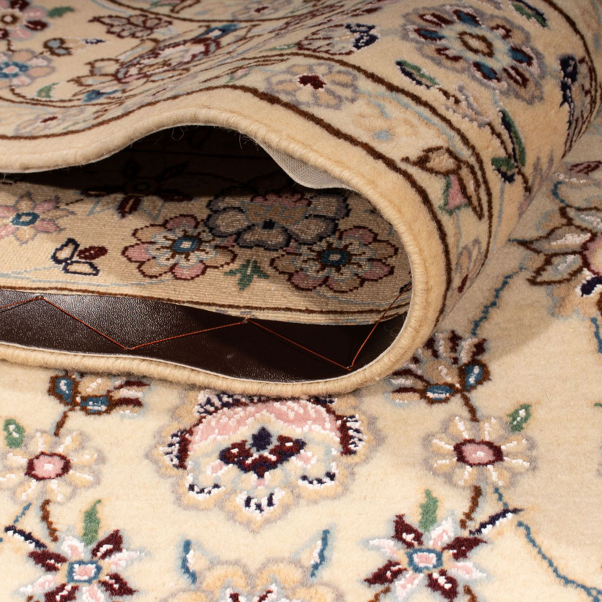 Dywan perski - Nain - Królewski - 212 x 132 cm - beżowy