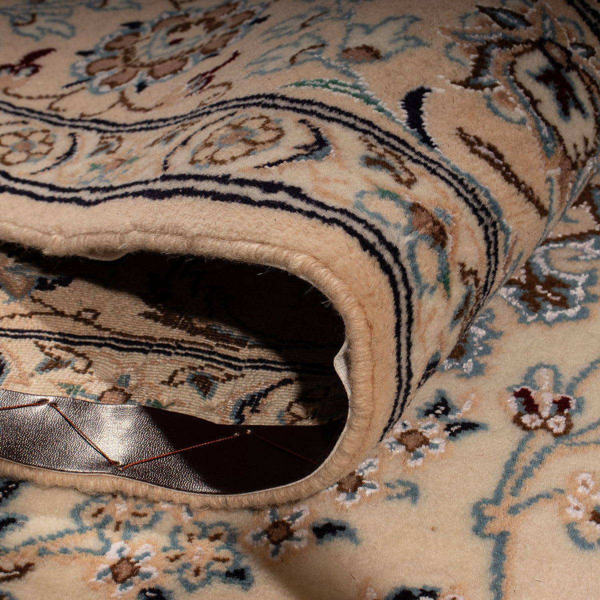 Dywan perski - Nain - Królewski - 253 x 148 cm - beżowy