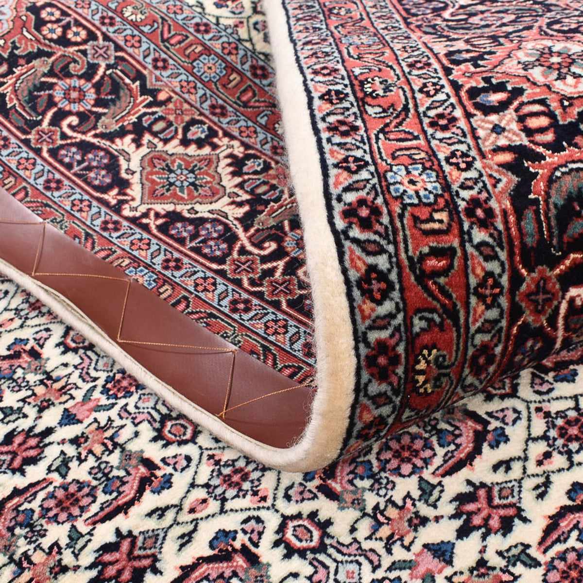 Dywan perski - Bijar kwadratowy  - 210 x 199 cm - wielokolorowy