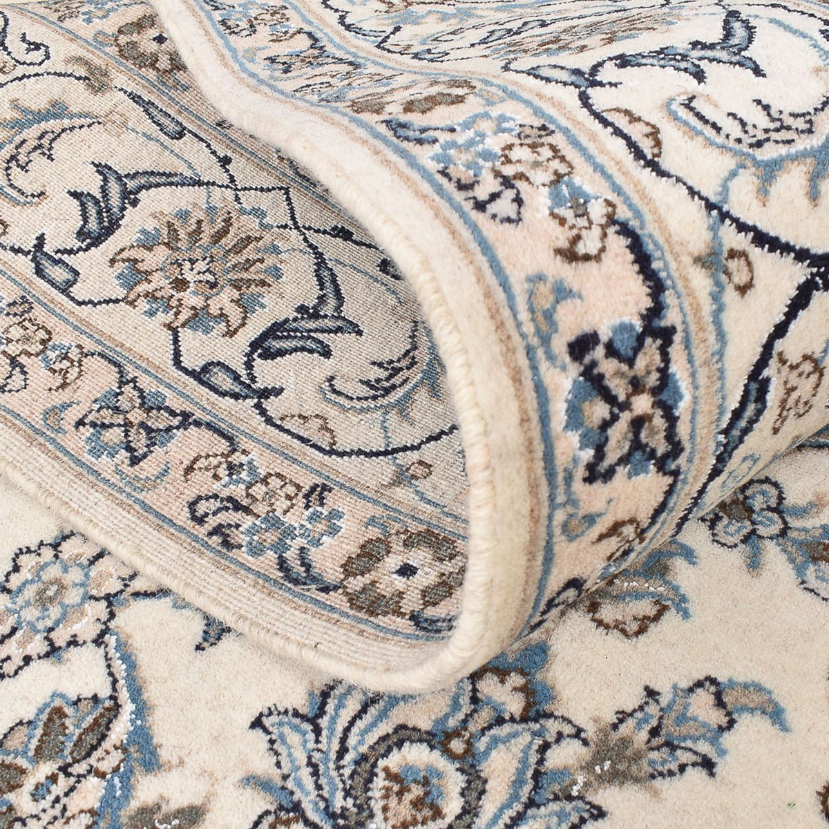 Dywan perski - Nain - 240 x 165 cm - jasnoszary