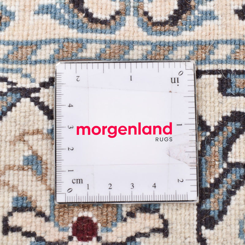 Dywan perski - Nain - 207 x 149 cm - jasny beż