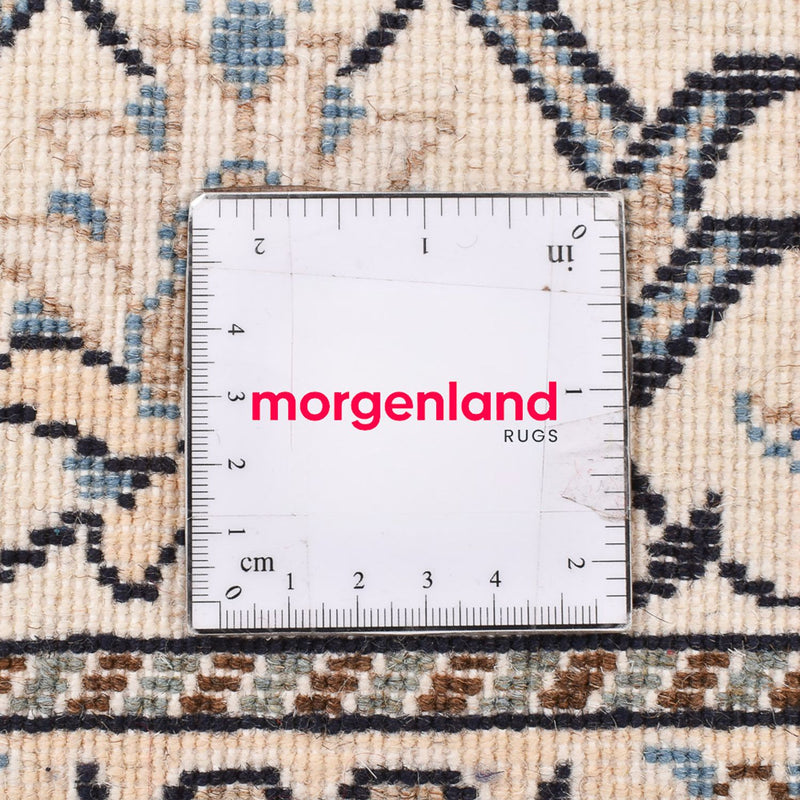 Dywan perski - Nain - 202 x 149 cm - szary