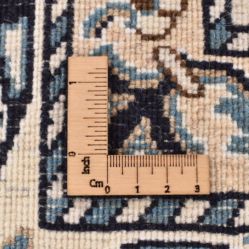 Dywan perski - Nain - 236 x 164 cm - jasny beż