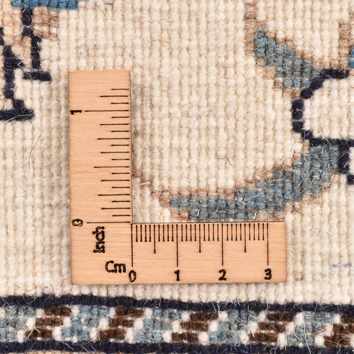 Dywan perski - Nain - 137 x 88 cm - jasny beż