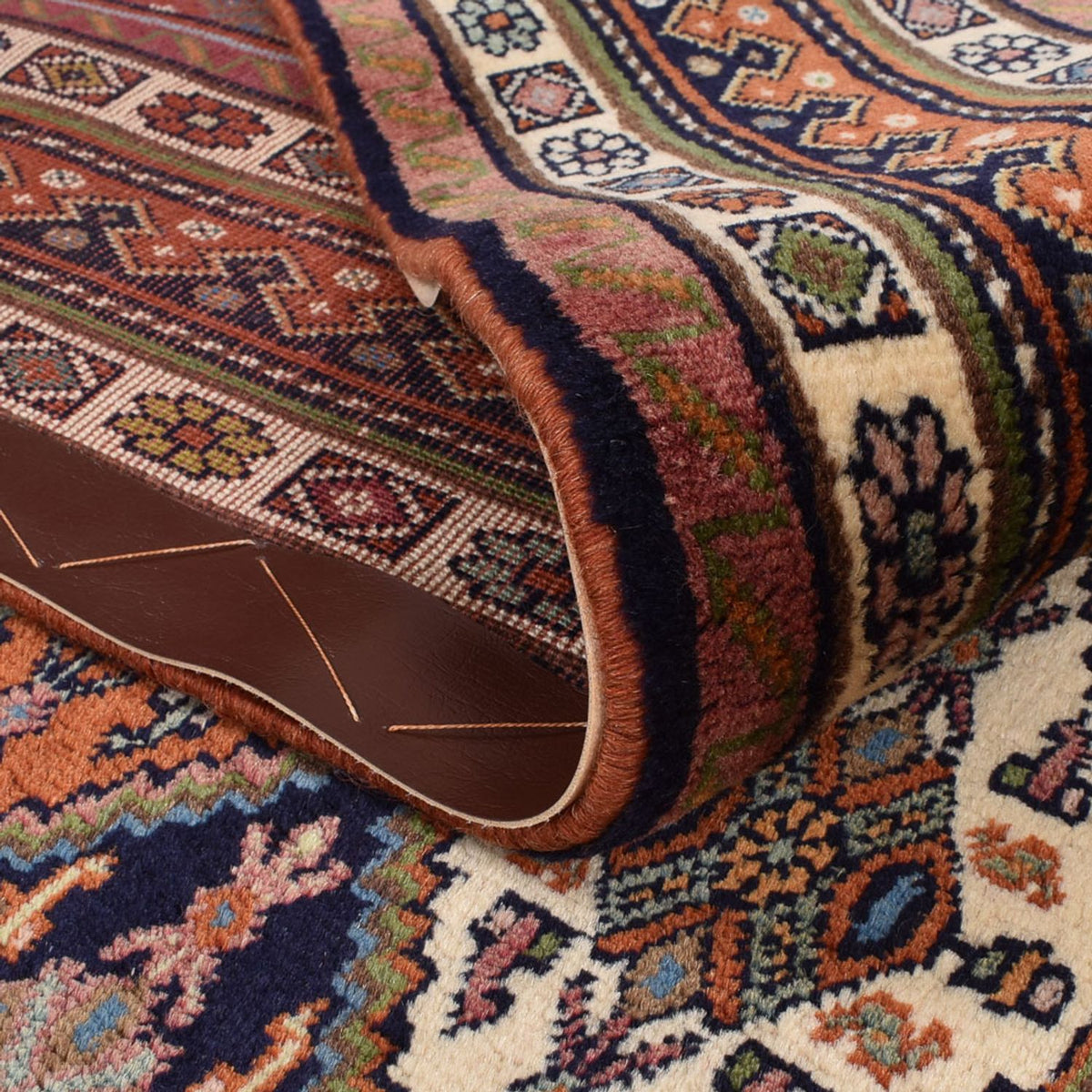 Perski dywan - Nomadyczny - 252 x 183 cm - rdza