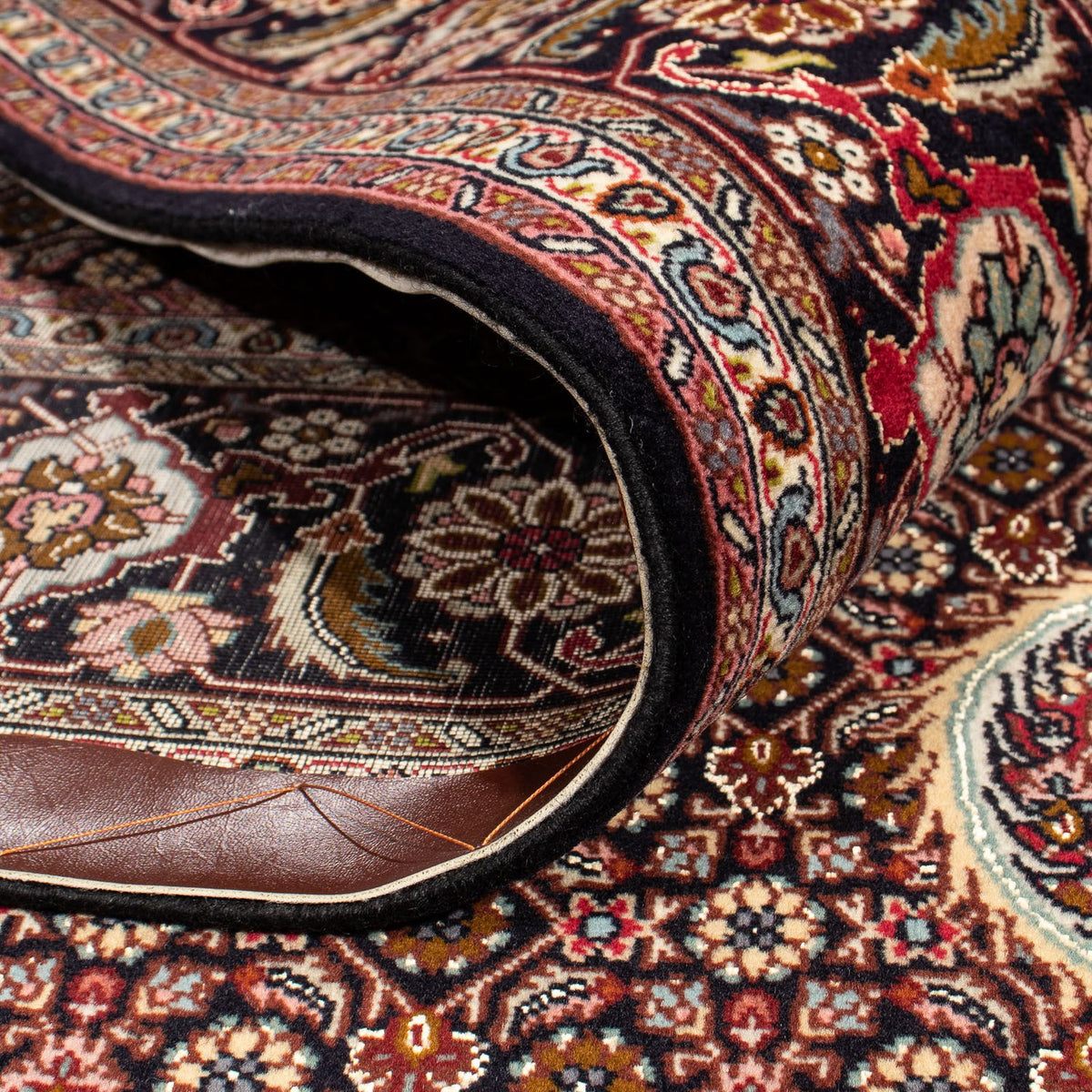 Dywan perski - Tabriz kwadratowy  - 211 x 204 cm - wielokolorowy