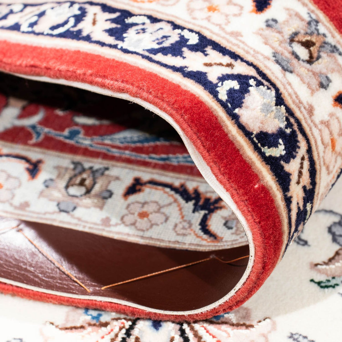 Dywan perski - Isfahan - Premium - 243 x 156 cm - beżowy