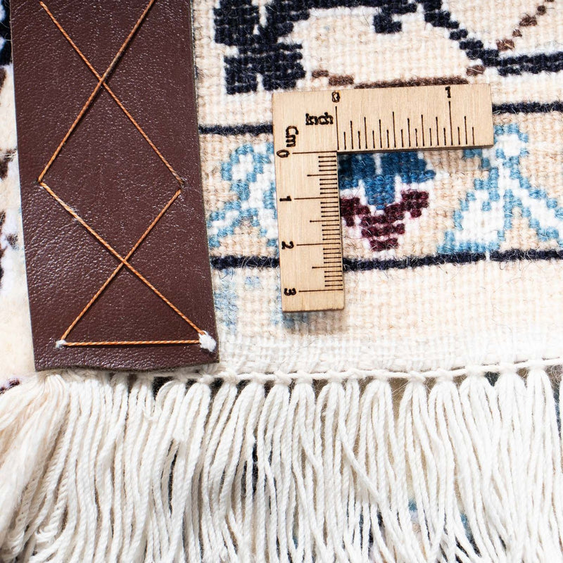 Dywan perski - Nain - Królewski - 177 x 112 cm - beżowy