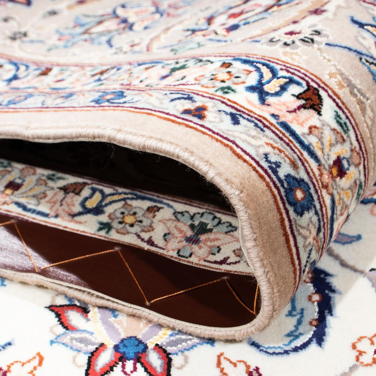 Dywan perski - Isfahan - Premium - 228 x 156 cm - beżowy