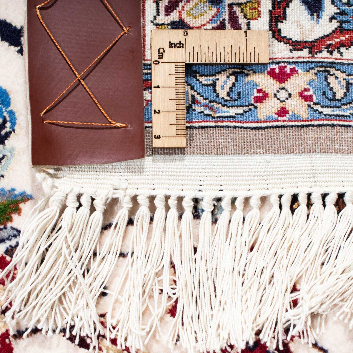 Dywan perski - Isfahan - Premium - 233 x 160 cm - beżowy