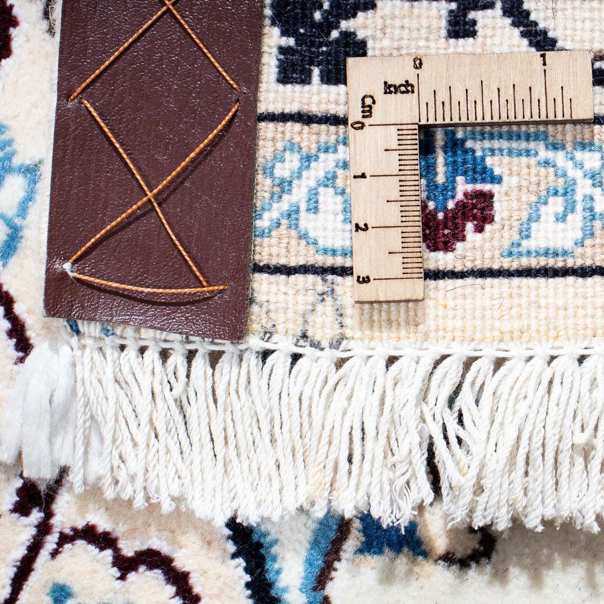 Dywan perski - Nain - Królewski - 176 x 113 cm - beżowy