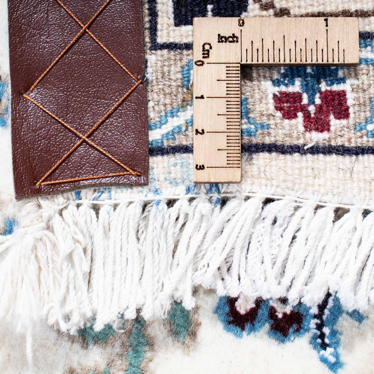 Dywan perski - Nain - Królewski - 182 x 114 cm - beżowy