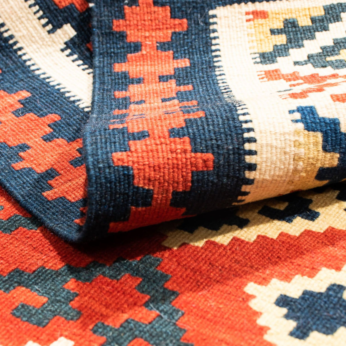 Dywan Kelim - Orientalny kwadratowy  - 103 x 102 cm - ciemna czerwień