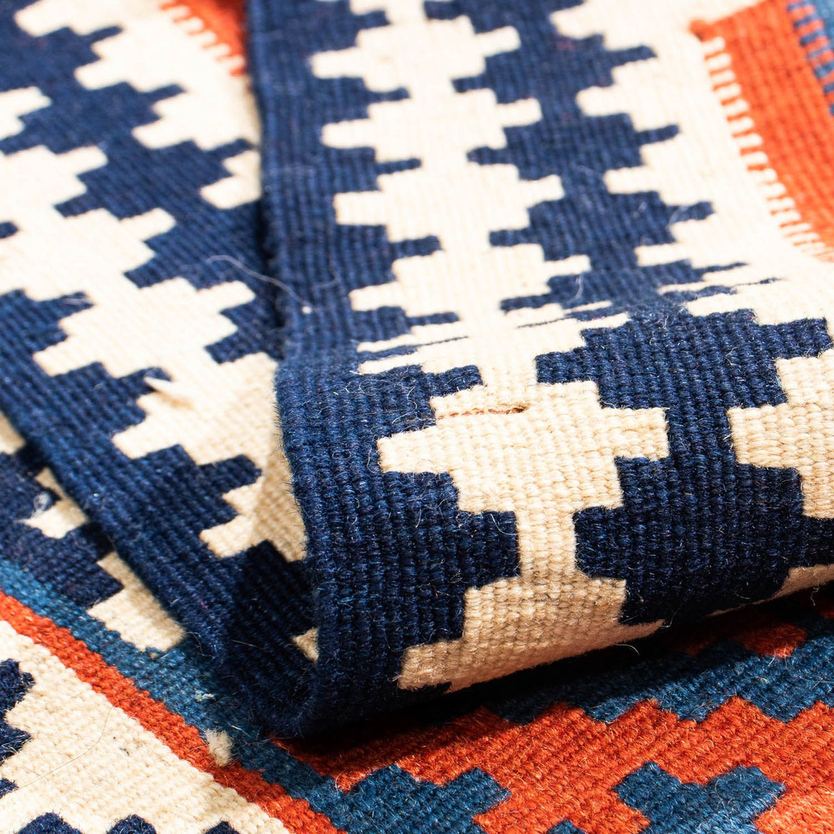 Dywan Kelim - Orientalny kwadratowy  - 103 x 101 cm - ciemna czerwień