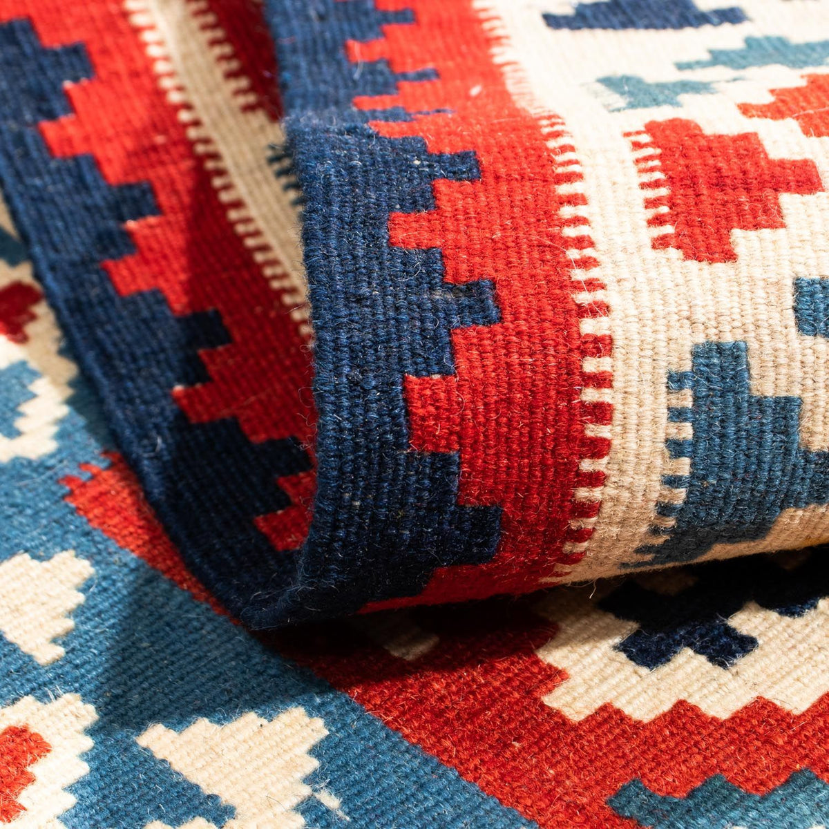 Dywan Kelim - Orientalny kwadratowy  - 105 x 103 cm - czerwony