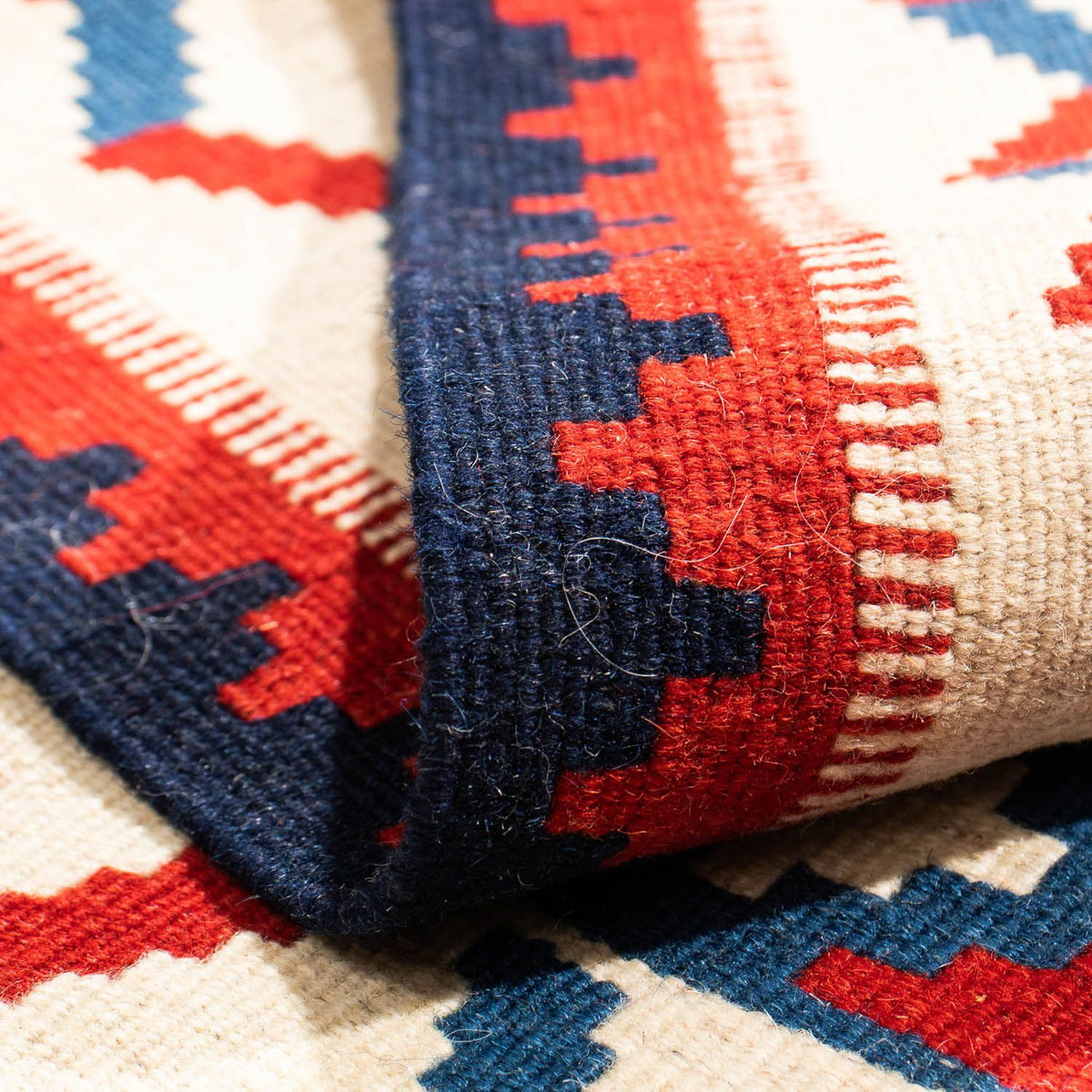 Dywan Kelim - Orientalny kwadratowy  - 106 x 103 cm - ciemna czerwień