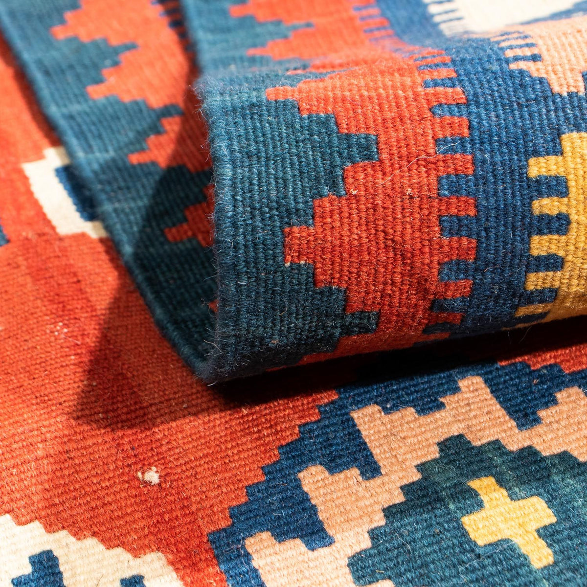 Dywan Kelim - Orientalny kwadratowy  - 106 x 99 cm - ciemna czerwień