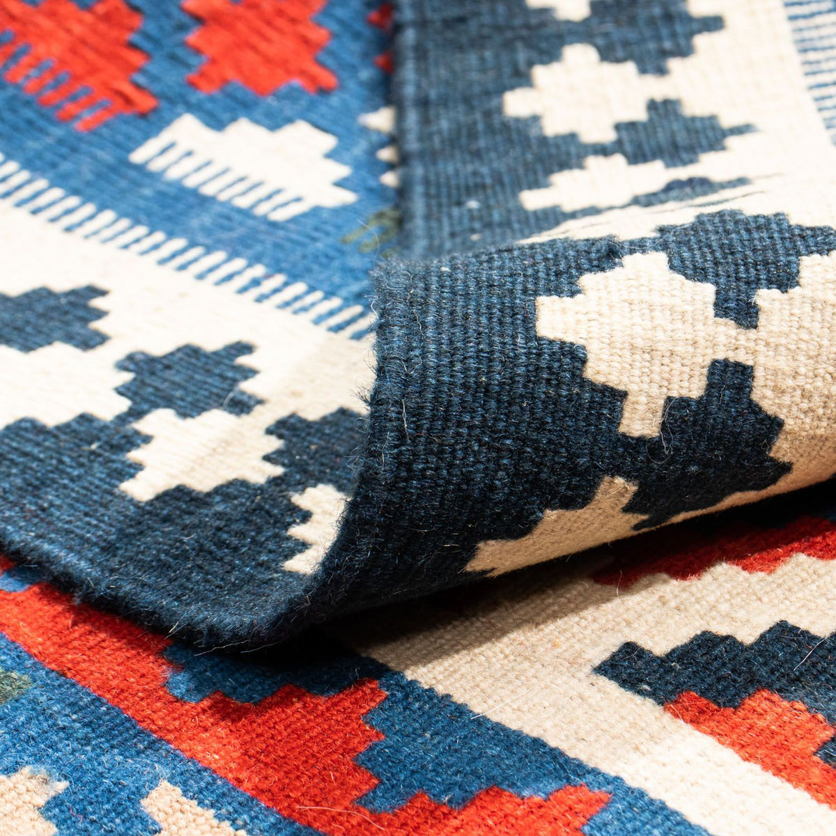 Dywan Kelim - Orientalny kwadratowy  - 108 x 103 cm - niebieski