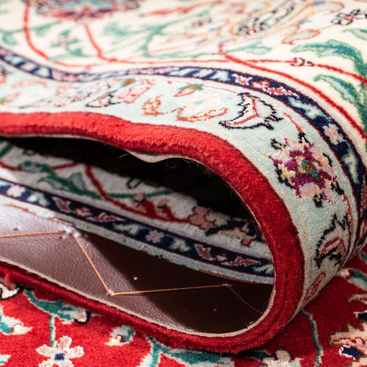 Dywan perski - Tabriz - 214 x 150 cm - ciemna czerwień