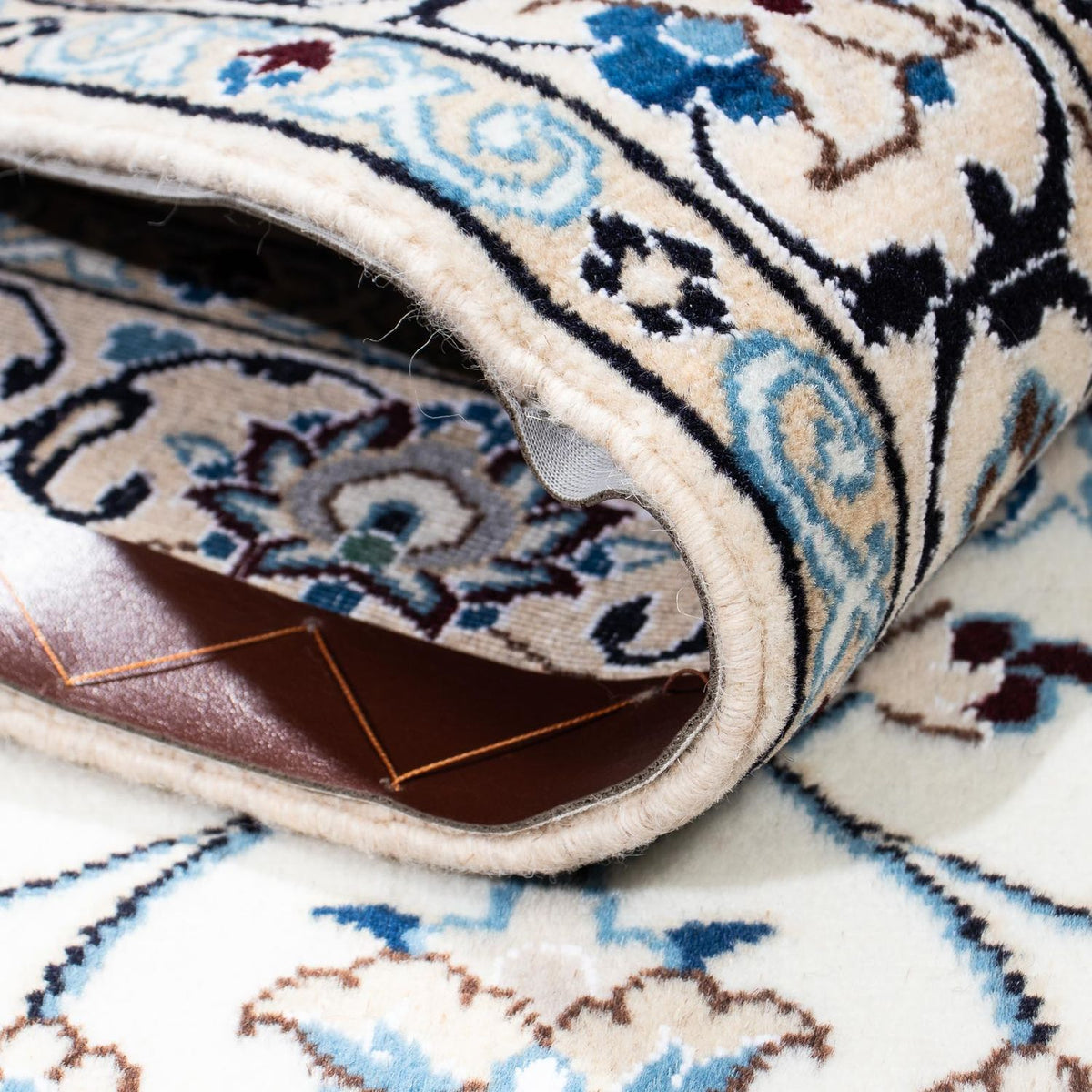 Dywan perski - Nain - Królewski - 180 x 113 cm - beżowy