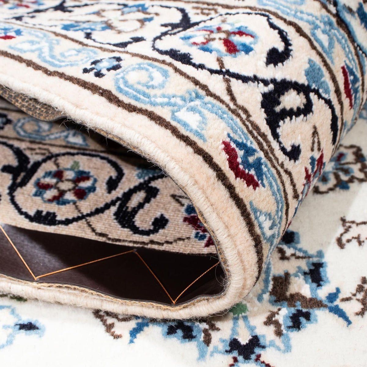 Dywan perski - Nain - Królewski - 176 x 112 cm - beżowy