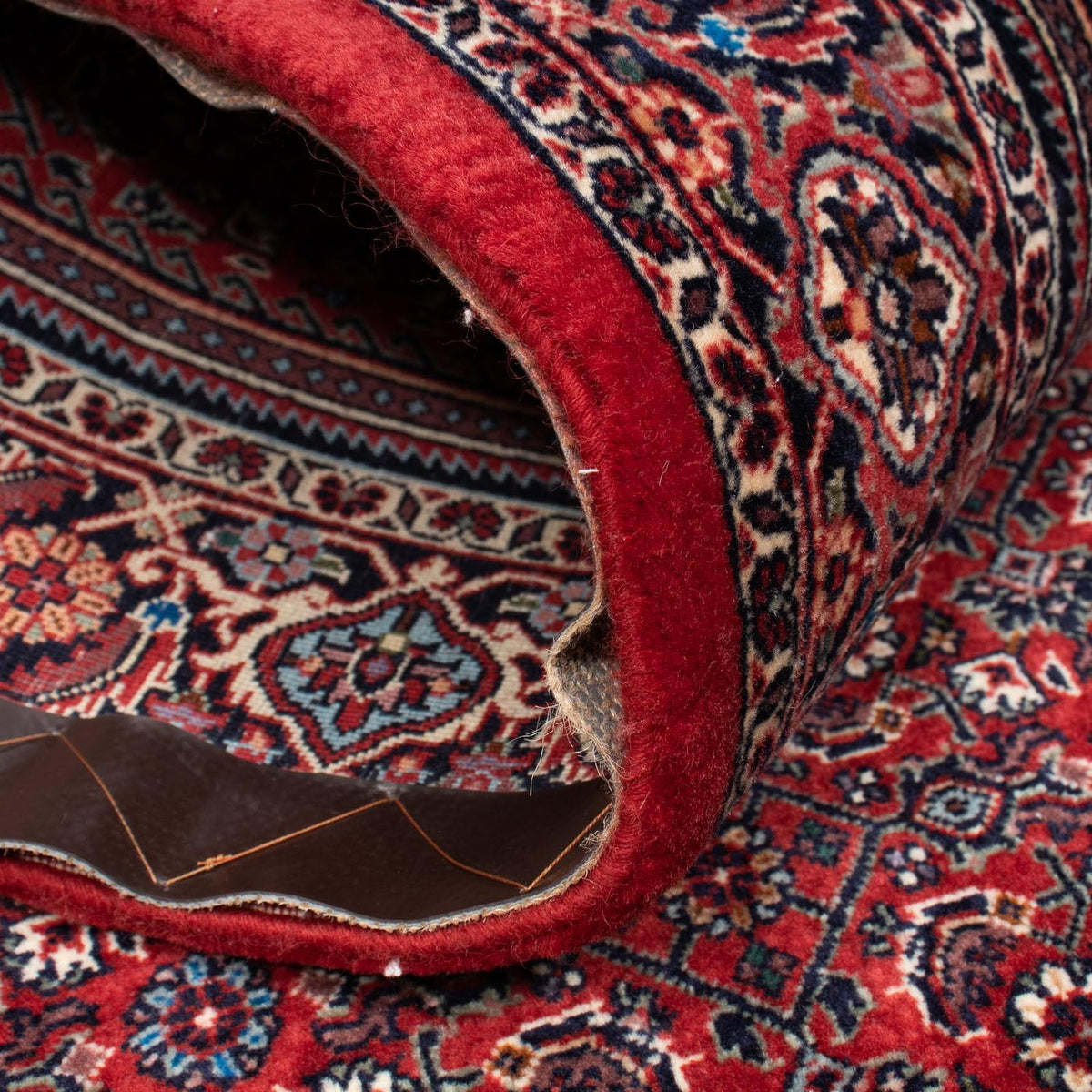 Dywan perski - Bijar - 206 x 126 cm - ciemna czerwień