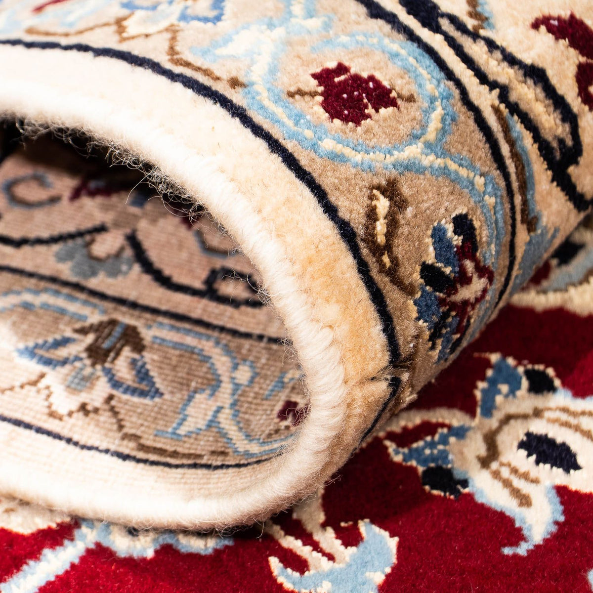 Dywan perski - Nain - Królewski - 242 x 155 cm - ciemna czerwień