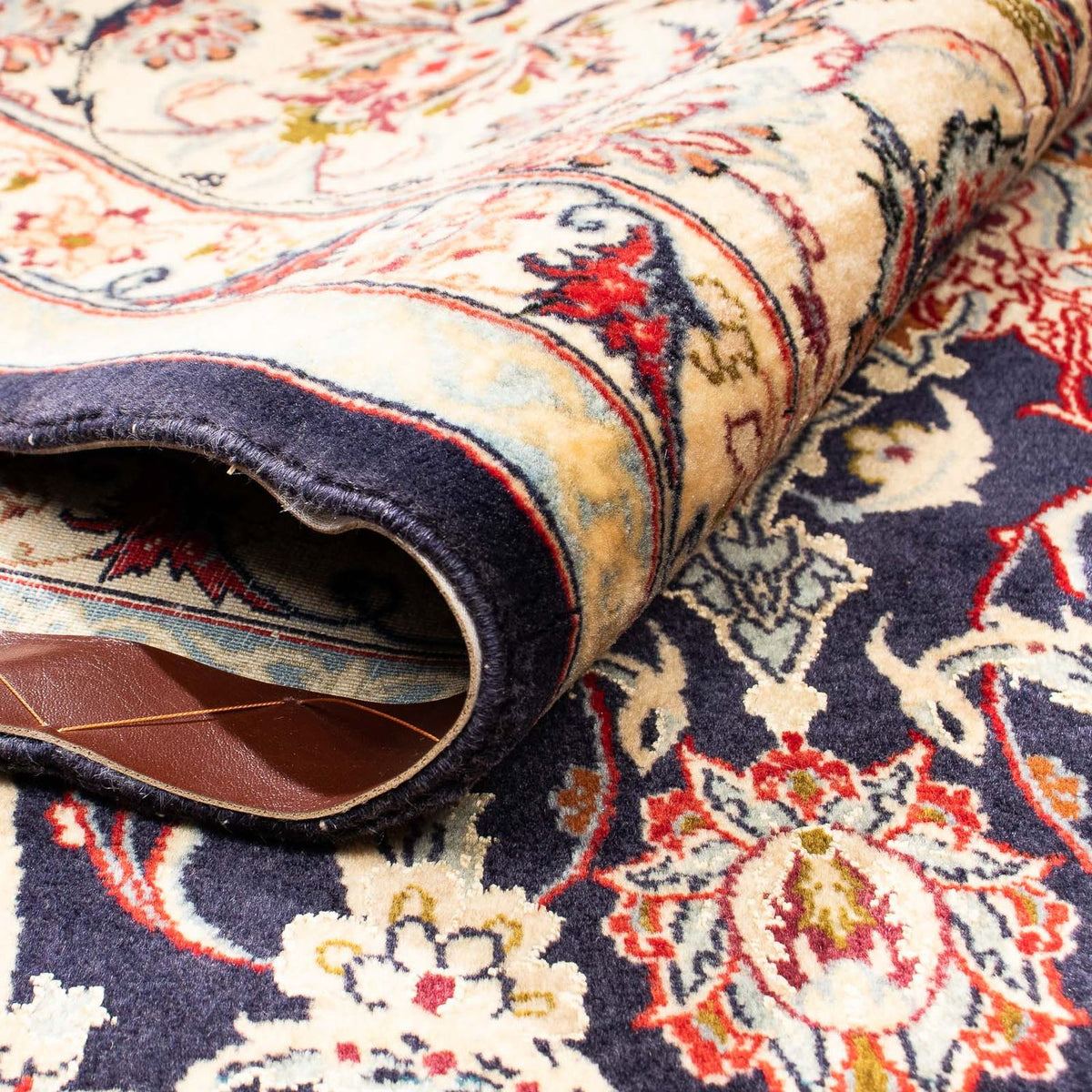 Dywan perski - Isfahan - Premium - 327 x 202 cm - ciemnoniebieski