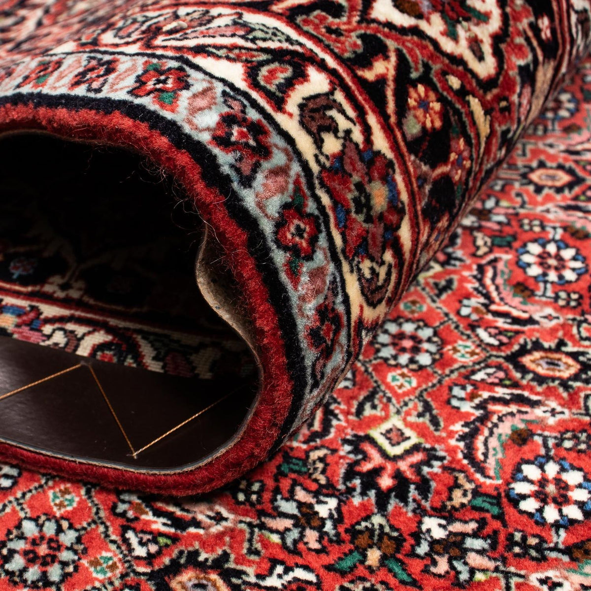 Dywan perski - Bijar - 242 x 202 cm - ciemna czerwień