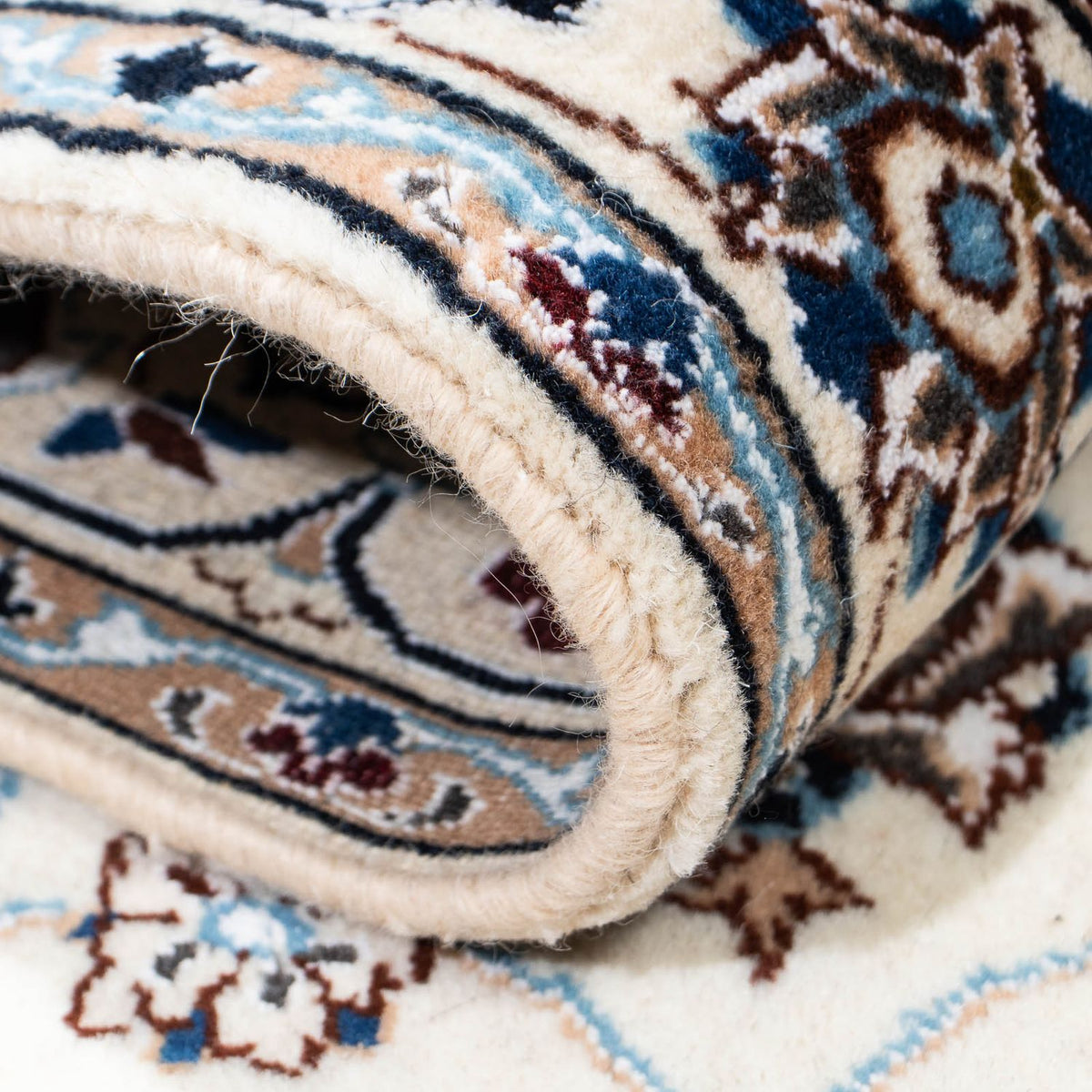 Dywan perski - Nain - Królewski - 178 x 113 cm - beżowy