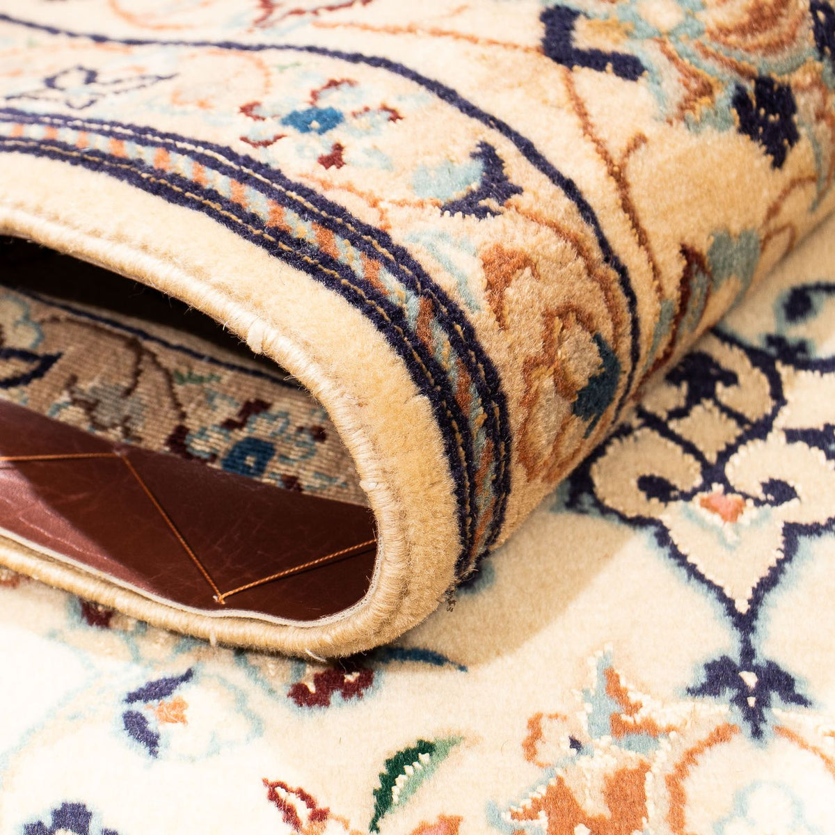 Dywan perski - Nain - Królewski - 248 x 165 cm - beżowy