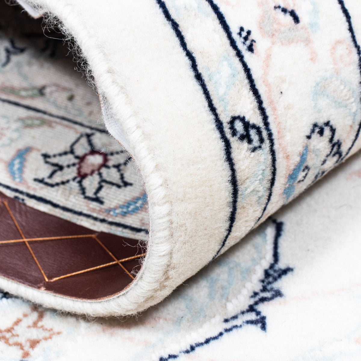 Dywan perski - Nain - Królewski - 298 x 199 cm - srebrny