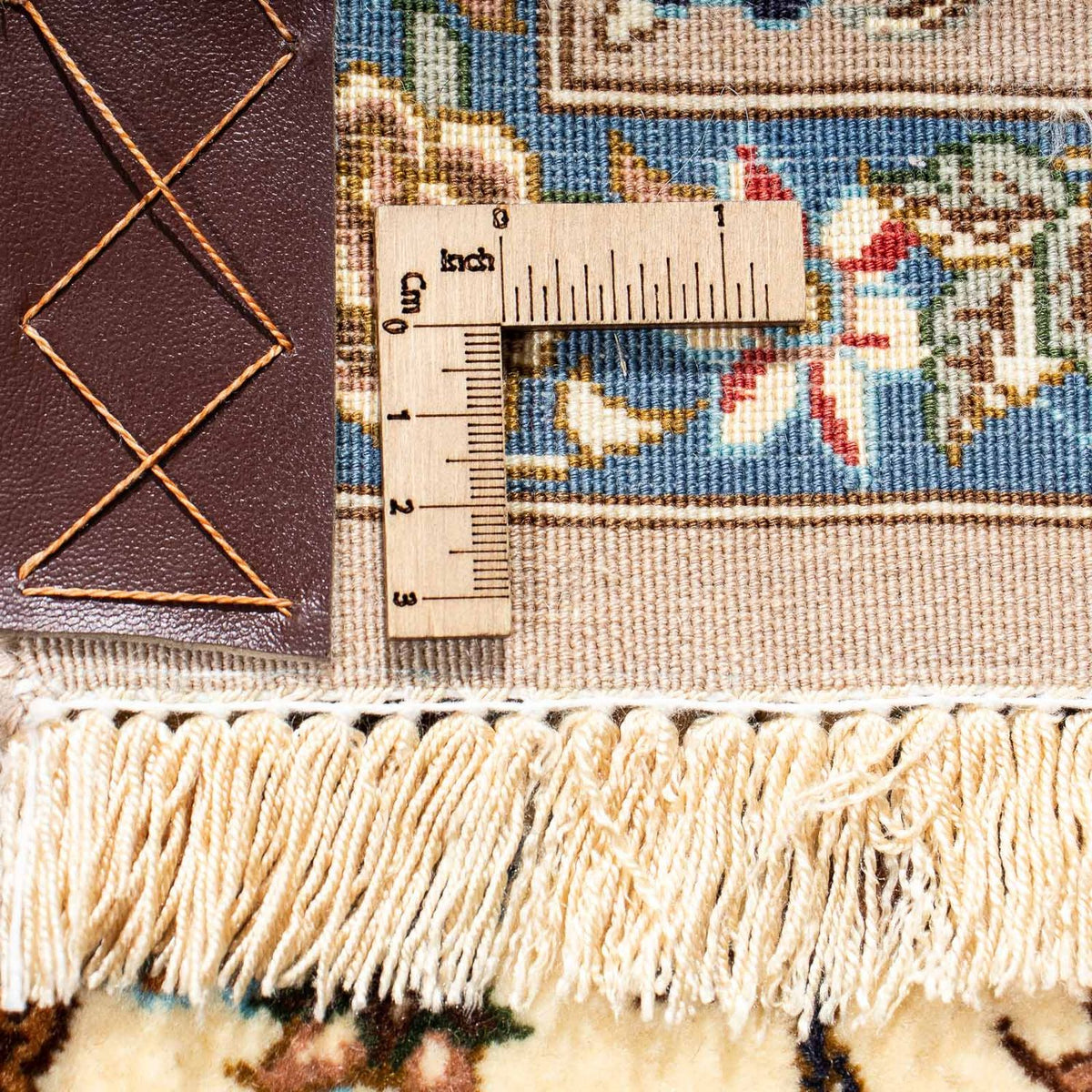 Dywan perski - Isfahan - Premium - 207 x 134 cm - beżowy