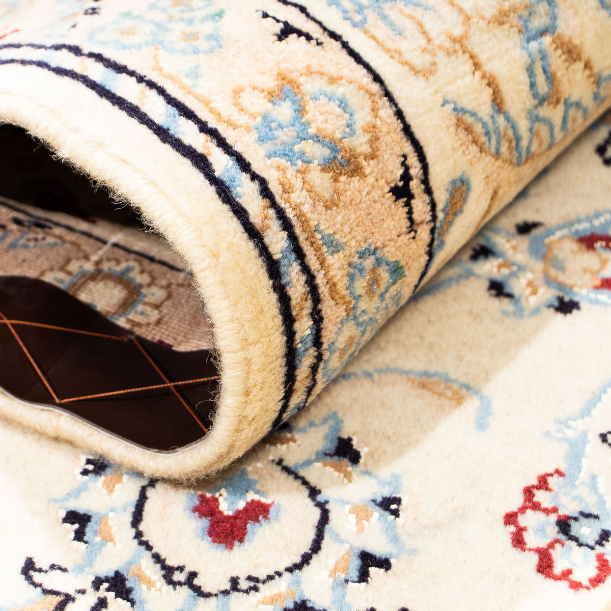 Dywan perski - Nain - Królewski - 236 x 176 cm - beżowy